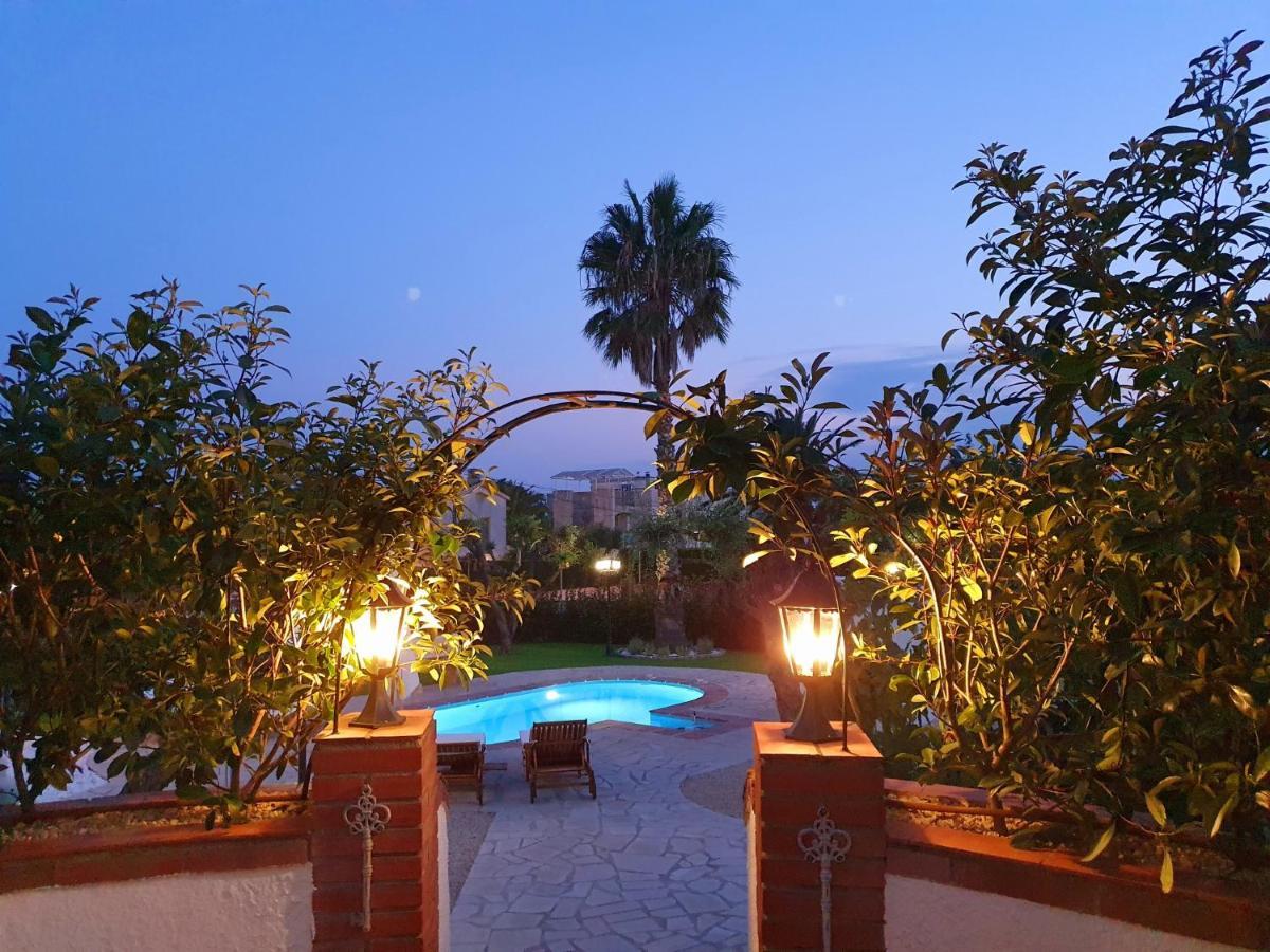 New Holiday House "Casa Mialina" With Private Pool, 300M To Beach Cambrils Exterior photo