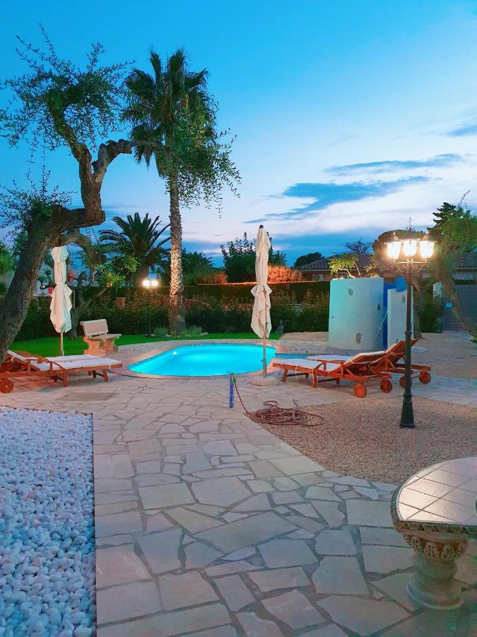 New Holiday House "Casa Mialina" With Private Pool, 300M To Beach Cambrils Exterior photo
